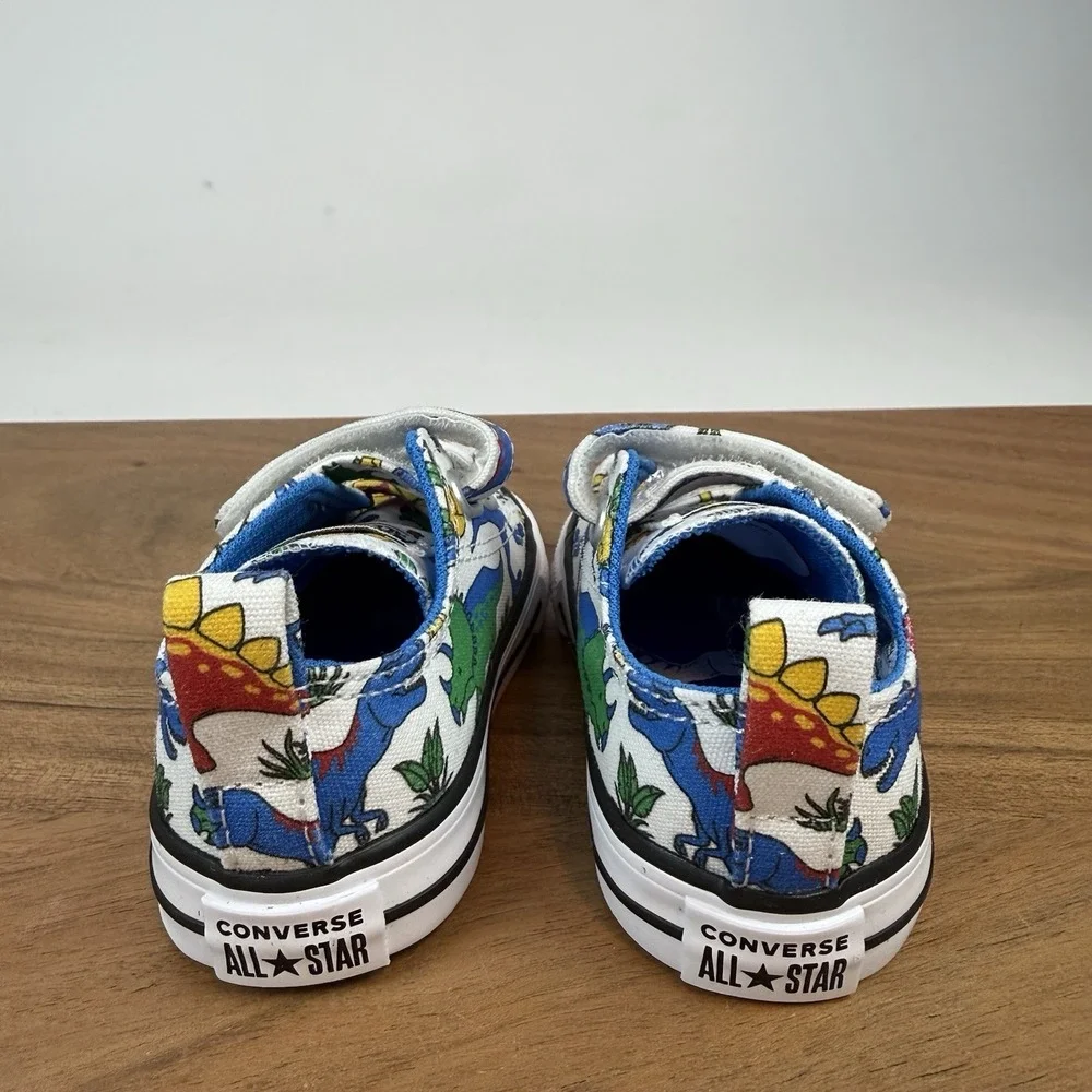 New Little Kids Converse Chuck Taylor All Star Dino Party Sneakers Size 4‎ C